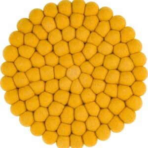 myfelt Topfuntersetzer Filzkugel Topfuntersetzer ⌀ 20 cm, Zubehör für Pfannen, Töpfe, Küchentisch, Auflaufformen, 100 % reine Schurwolle, hitzebeständig Klara Topfuntersetzer myfelt