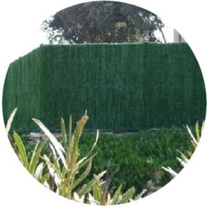 Clôtures et pare-vues Homemaison Haie artificielle 126 brins thuyas 3m x 1,5m